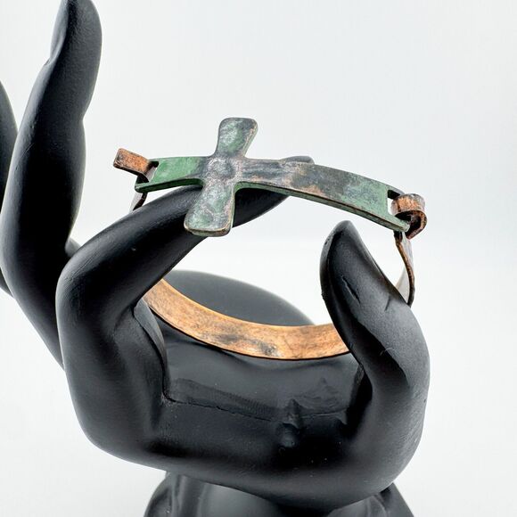 Vintage Cross Copper Bracelet Patina Brutalist Religion Rustic Retro - Picture 4 of 10